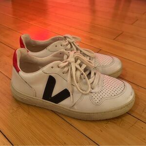 Veja Shoes